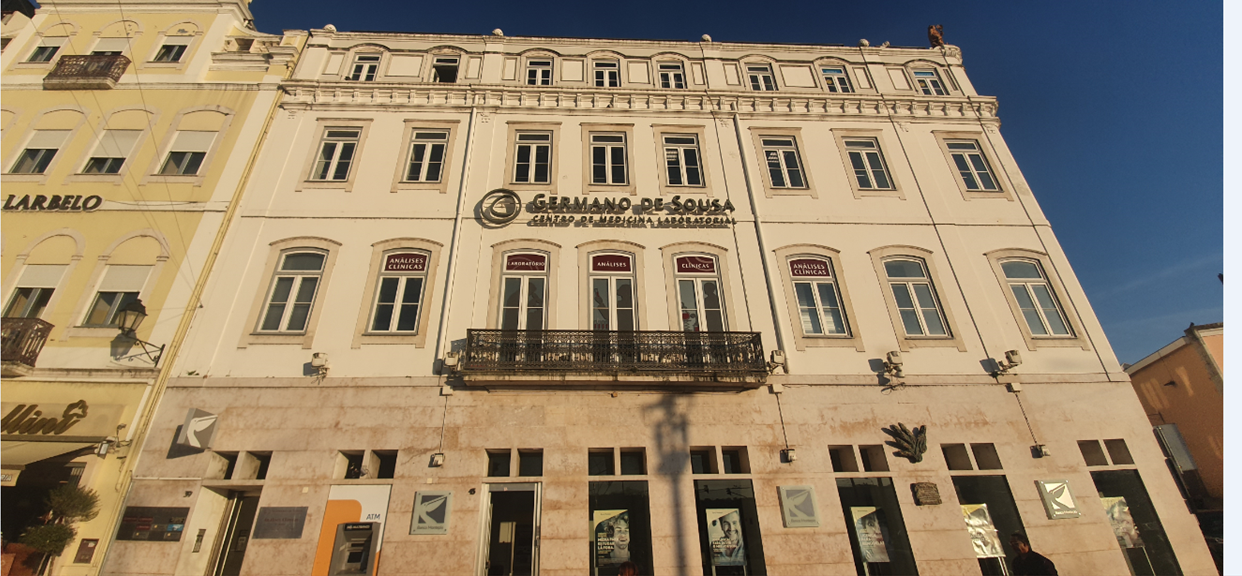 Miguel Torga's monument, Coimbra - 01.png